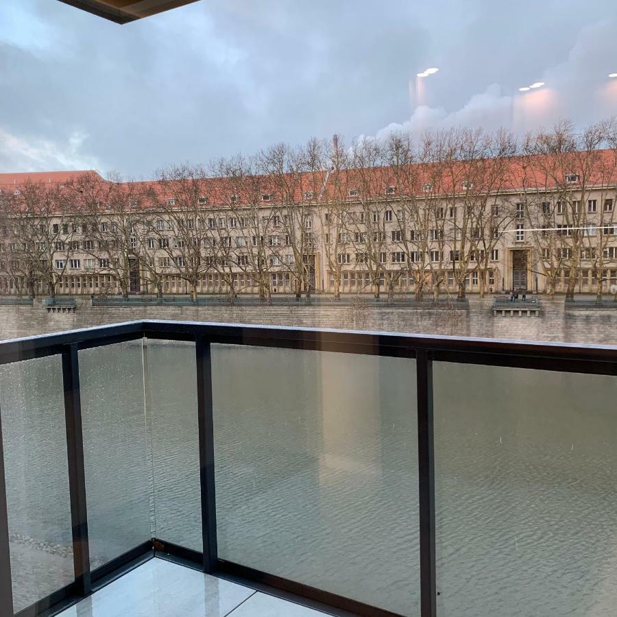 Apartament Studio Z Widokiem Na Odre Bulwary Ksiazece Wrocław Exteriör bild